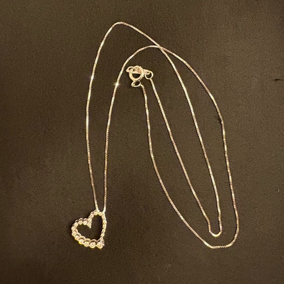 Kay Jewelers Diamond Heart Necklace 1/5 ct tw Round-cut 10K White Gold